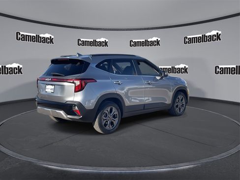 Certified 2024 Kia Seltos S image 7