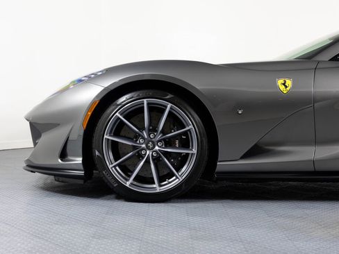 Certified 2022 Ferrari 812 GTS image 33