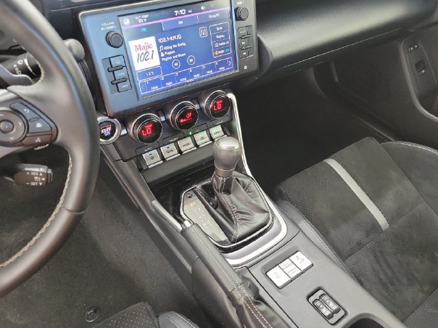 Used 2023 Toyota GR86 Premium RWD image 23
