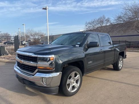 Used 2018 Chevrolet Silverado 1500 LT w/ Texas Edition image 1