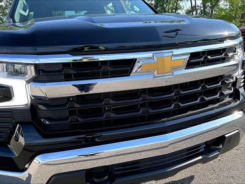 Certified 2023 Chevrolet Silverado 1500 LT AWD/4WD image 30