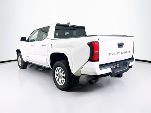 Used 2024 Toyota Tacoma SR5 image 5