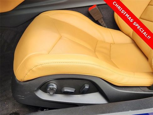 Certified 2025 Chevrolet Corvette Stingray Preferred Cpe image 18