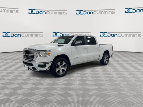 Used 2024 RAM 1500 Laramie AWD/4WD image 4