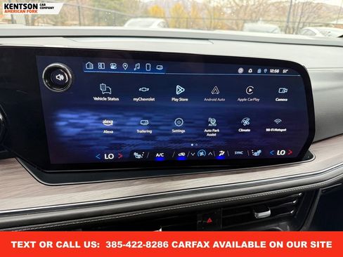 Used 2025 Chevrolet Suburban Z71 image 27