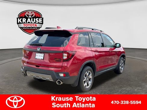 Used 2023 Honda Passport TrailSport image 5