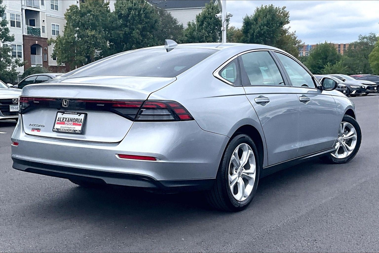 Used 2024 Honda Accord LX image 11