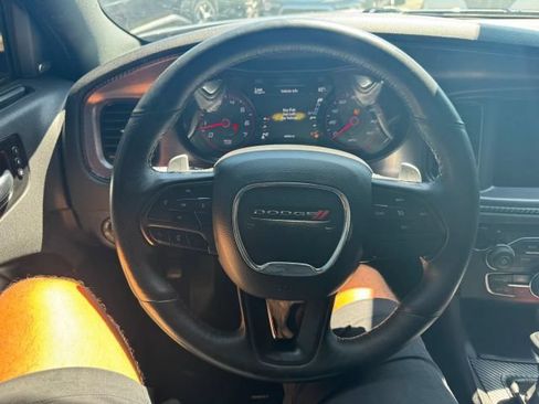 Used 2017 Dodge Charger R/T w/ Plus Group RWD image 12