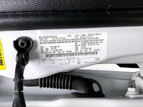 Used 2017 Ford Focus SE image 30