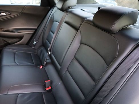 Used 2016 Chevrolet Malibu Hybrid w/ Leather Package image 19