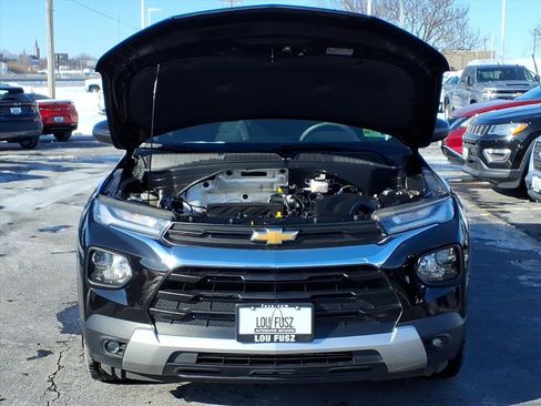Used 2023 Chevrolet TrailBlazer LT image 32