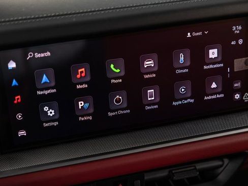 Certified 2025 Porsche Cayenne Coupe image 48