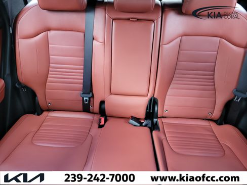 Certified 2024 Kia Sportage SX FWD image 31