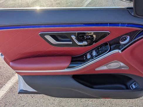 Used 2022 Mercedes-Benz S 580 4MATIC Sedan image 14