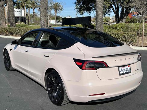 Used 2023 Tesla Model 3 Performance image 2