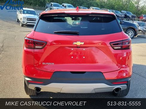 Used 2024 Chevrolet Blazer LT w/ Convenience Package FWD image 4