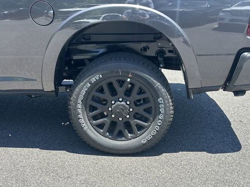 New 2026 RAM 2500 Limited AWD/4WD image 17