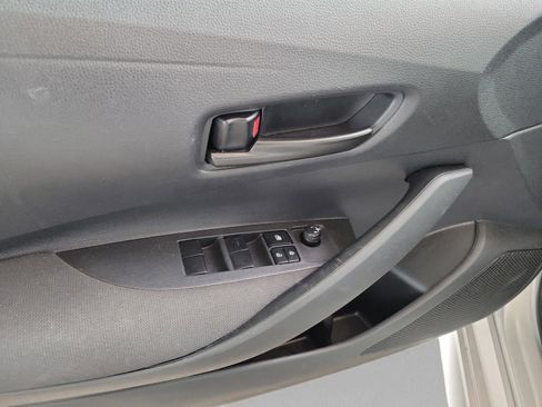 Used 2024 Toyota Corolla LE image 8