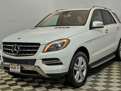 Used 2014 Mercedes-Benz ML 350 4MATIC image 5