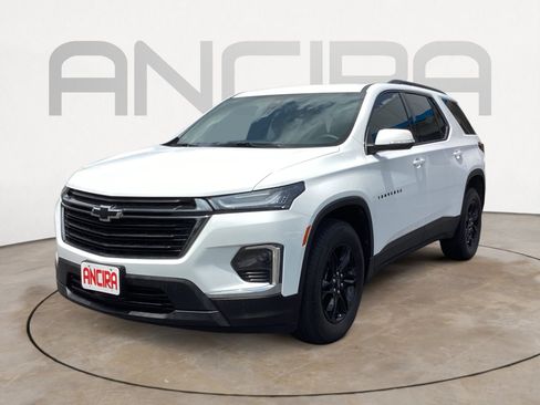 Used 2023 Chevrolet Traverse LS w/ Midnight/Sport Edition FWD image 9