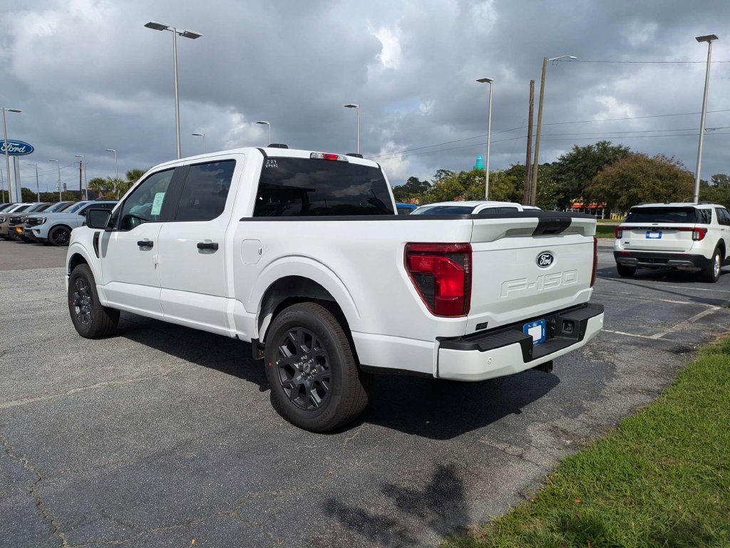 New 2026 Ford F150 Lariat w/ Equipment Group 501A Mid AWD/4WD image 6