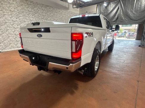 Used 2022 Ford F250 Lariat w/ Lariat Ultimate Package AWD/4WD image 7
