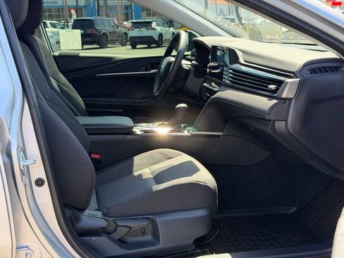 Used 2025 Toyota Camry LE FWD image 20