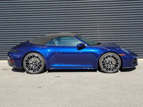 Used 2026 Porsche 911 Carrera RWD image 8