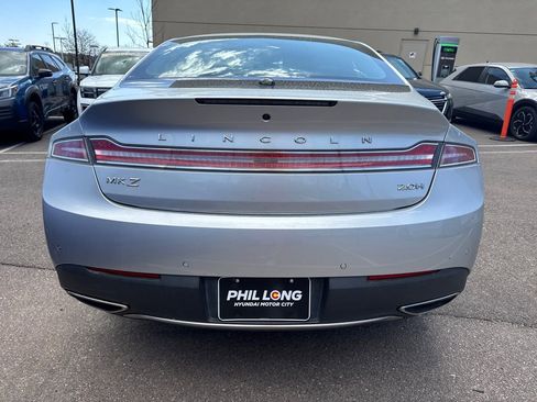 Used 2019 Lincoln MKZ Reserve w/ Reserve Plus Package FWD image 9