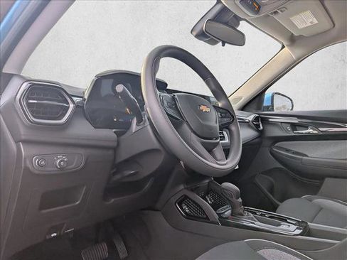 New 2026 Chevrolet TrailBlazer LT w/ Driver Confidence Package image 9