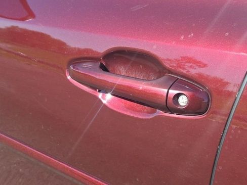 Used 2018 Toyota Highlander Limited image 24