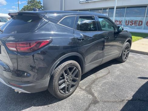 Used 2023 Chevrolet Blazer LT w/ Driver Confidence Package FWD image 4