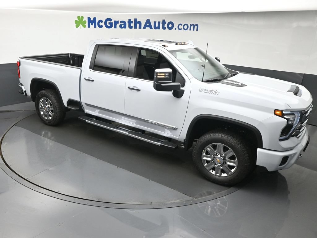 New 2026 Chevrolet Silverado 2500 High Country w/ Technology Package AWD/4WD image 3