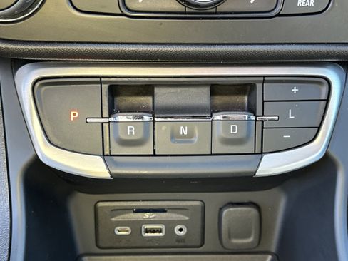 Used 2024 GMC Terrain SLT w/ Tech Package AWD/4WD image 30