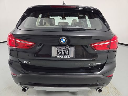 Used 2021 BMW X1 xDrive28i w/ Convenience Package image 5