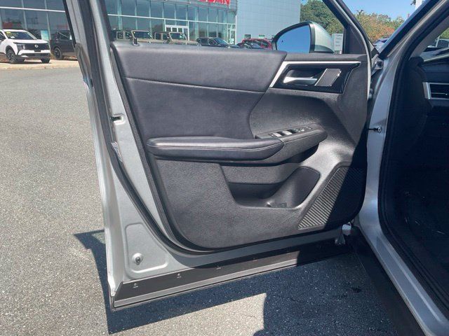 Used 2024 Mitsubishi Outlander SE FWD image 10
