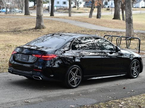Used 2024 Mercedes-Benz C 300 4MATIC Sedan image 4
