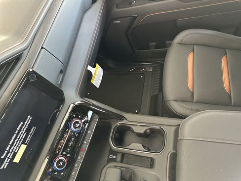 New 2026 GMC Sierra 1500 AT4 w/ AT4 Premium Package image 24