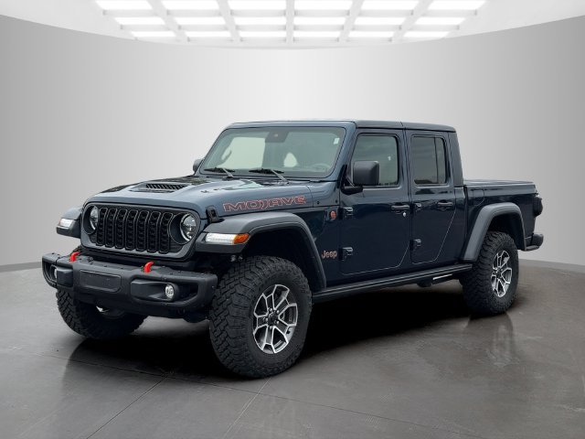 Certified 2025 Jeep Gladiator Mojave w/ Steel Bumper Group AWD/4WD image 3