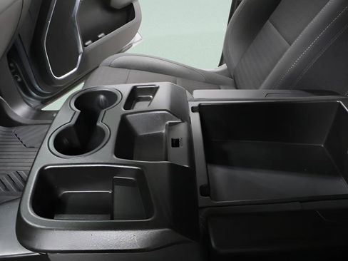 Used 2024 Chevrolet Silverado 1500 LT AWD/4WD image 19