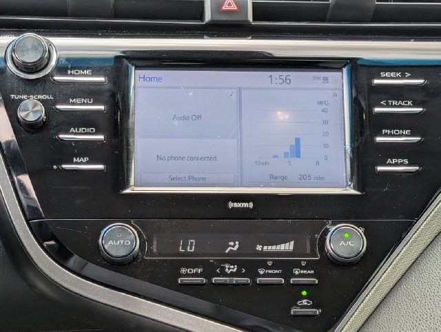 Used 2020 Toyota Camry SE FWD image 14