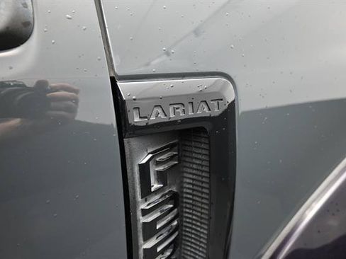 Used 2021 Ford F250 Lariat AWD/4WD image 6