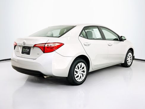 Used 2019 Toyota Corolla LE image 9