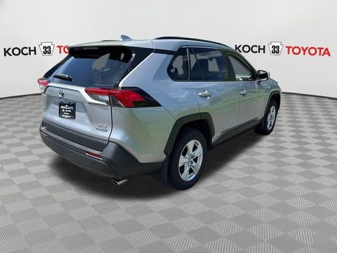 Used 2021 Toyota RAV4 XLE w/ Convenience Package AWD/4WD image 8