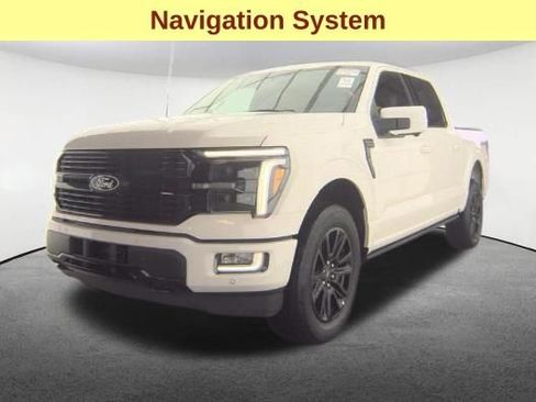 Used 2025 Ford F150 Platinum AWD/4WD image 4