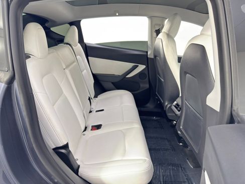 Used 2021 Tesla Model Y Performance image 41