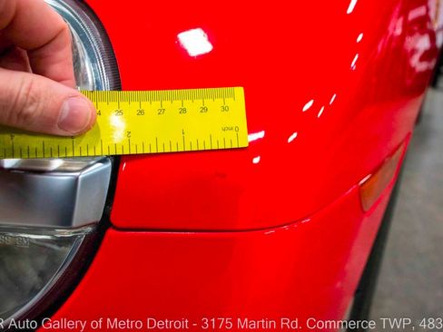 Used 2004 Chevrolet SSR w/ Preferred Equipment Group image 29