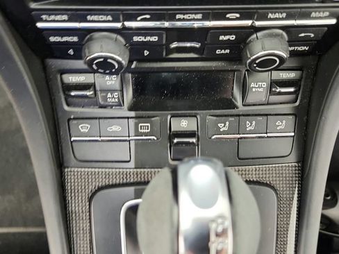 Used 2015 Porsche 911 GT3 RWD image 40