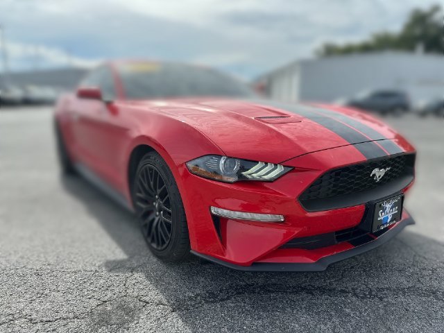Used 2019 Ford Mustang Coupe RWD image 18