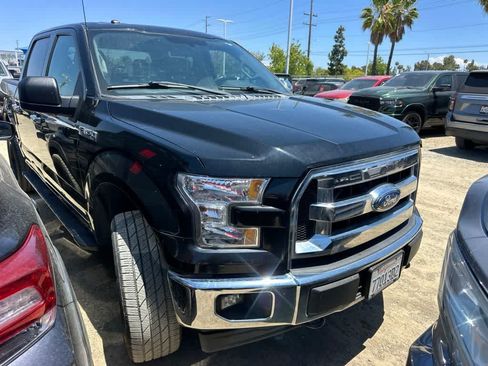 Used 2017 Ford F150 XLT AWD/4WD image 2